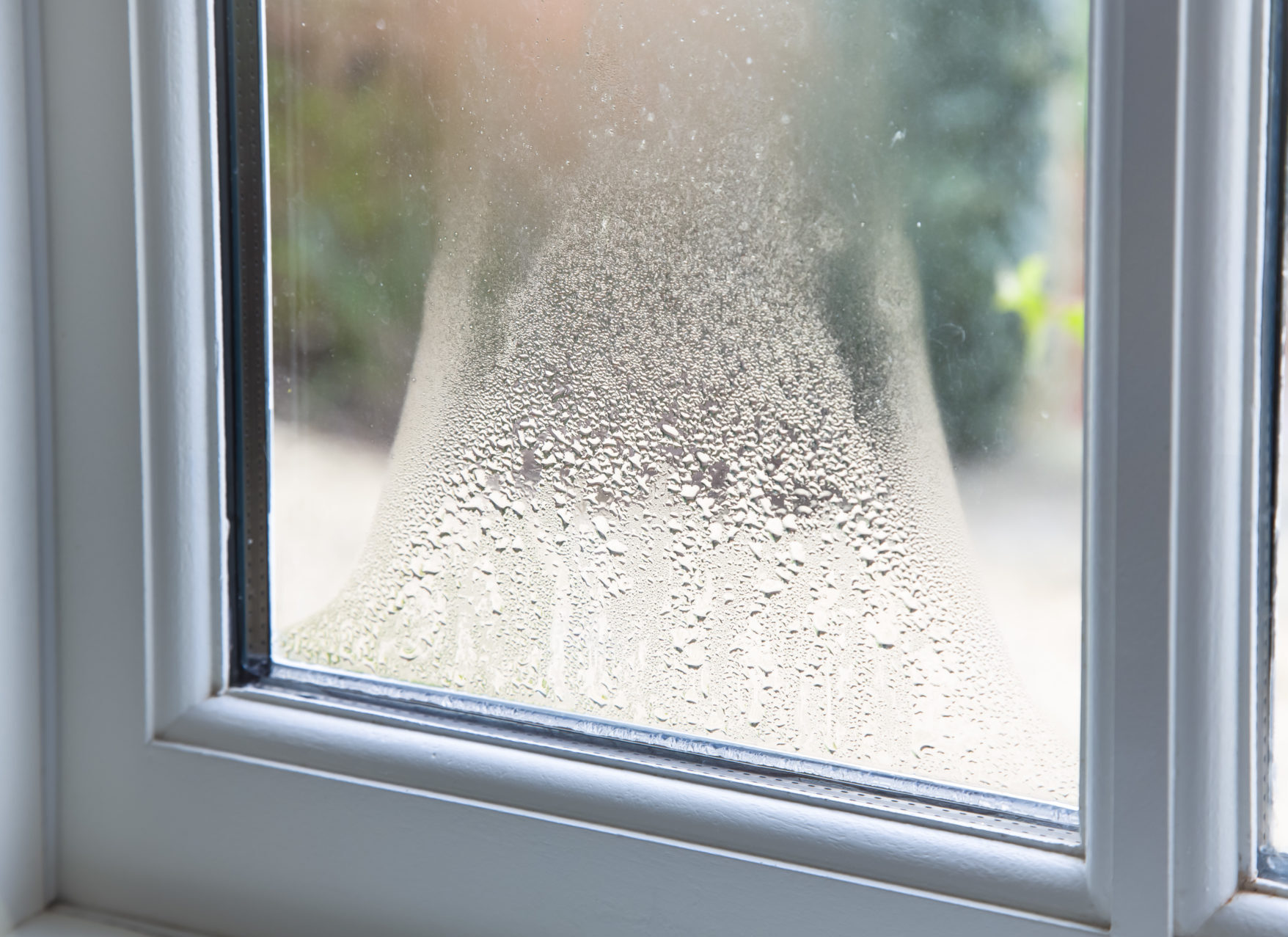 Eine einfache und effektive Lösung zur Verhinderung von Kondenswasserbildung und Schimmel im Haus