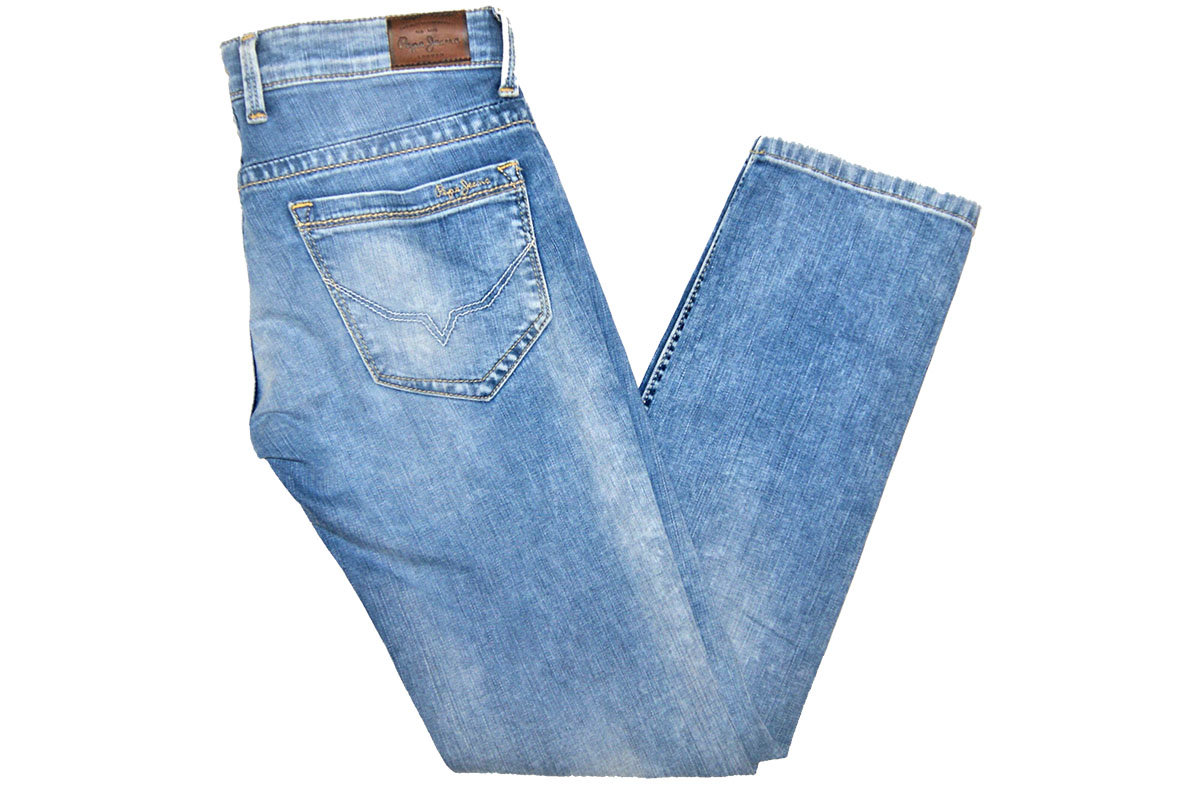 Wahrscheinlich machen Sie diese Fehler mit Jeans schon seit Jahren. Hören Sie sofort damit auf