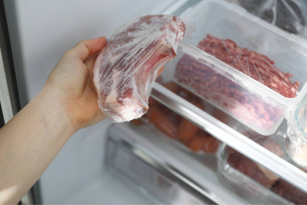 Wie lange kann man Fleisch im Gefrierschrank aufbewahren? Wir machen oft einen Fehler.